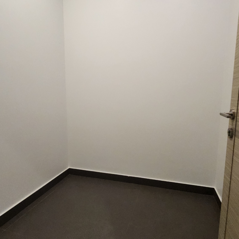 780